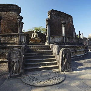 Vatadage, Quadrangle, Polonnaruwa, (UNESCO World Heritage Site), North Central Province