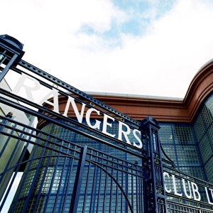 Scottish Soccer - Bank Of Scotland Premier League - Rangers v Aberdeen