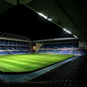 Soccer - Ladbrokes Championship - Rangers v St Mirren - Ibrox Stadium