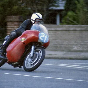 Ben Noble Norton 1973 Junior Manx Grand Prix