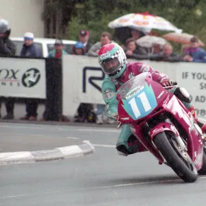 Bob Jackson (McAdoo Honda) 1998 Junior TT