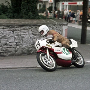 Chris Revett (Revett Yamaha) 1973 Lightweight Manx Grand Prix