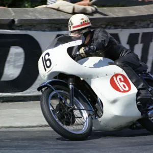 Gerry Borland (BSA) 1969 Production TT