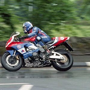 Iain Duffus (Honda) 2000 Production TT