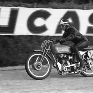 Jack Sparrow (Excelsior) 1953 Lightweight TT