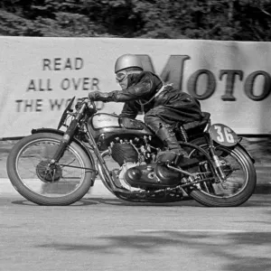 Jack Wood (Norton) 1951 Senior Clubman TT