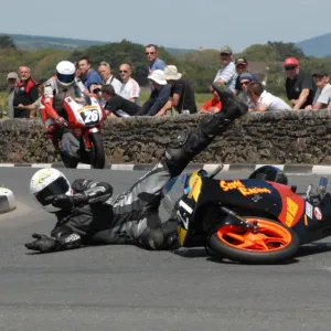 Lee Vernon (Honda) 2011 Southern 100