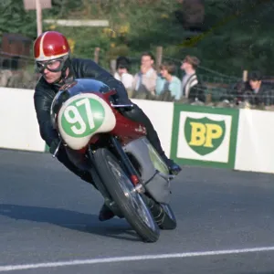 Martin Ryall Cotton 1967 Lightweight Manx Grand Prix