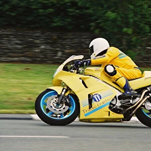Neil Pearson (Honda) 2004 Lightweight 400 TT