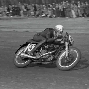 Ray Amm (500 Norton) 1954 Silverstone Saturday