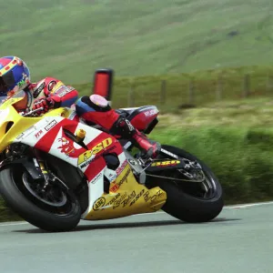 Simon Ronnie Smith (Suzuki) 2002 Formula One TT