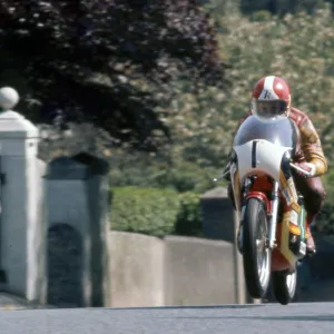 Tony Rutter (Yamaha) 1975 Lightweight TT