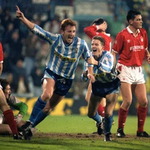 Classic Matches Pillow Collection: 28th November 1990 - Rumbelows League Cup - Fourth Round - Coventry City v Nottingham Forest