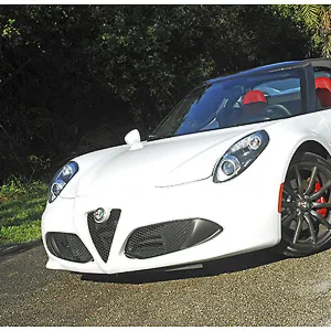 Alfa Romeo 4C Spider, 2015, White