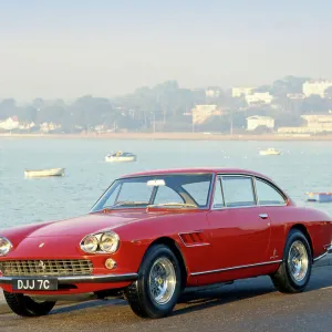 Ferrari 330 GT 2+2