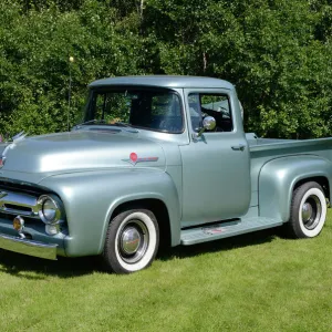 Ford F100 pickup truck 1956 Blue metallic