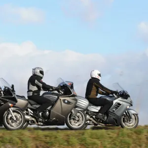 Motorbikes on the road BMW K1300GT Yamaha