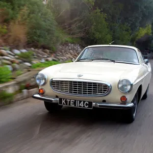 Volvo P1800, 1965, Cream