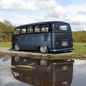 VW Volkswagen Classic Camper van (modified), 1965, Blue, metallic