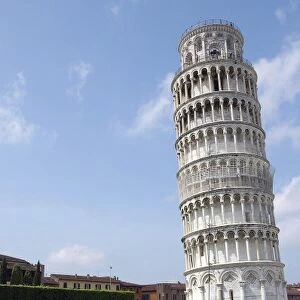 Italy, Pisa. Leaning Tower of Pisa in Piazza dei Miracoli