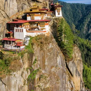 Tiger-Nest, Taktshang Goempa monastery hanging in the cliffs, Bhutan