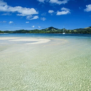 Turquoise water at the Nanuya Lailai island, the blue lagoon, Yasawas, Fiji, South