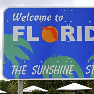 Welcome to Florida the Sunshine State highway sign Gulf Breeze Florida
