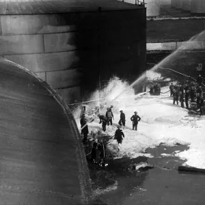 Blitz in London -- oil tank fire, Thames Haven, WW2