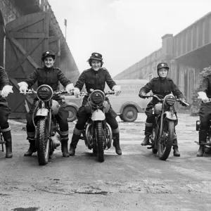 Women dispatch riders in training, WW2