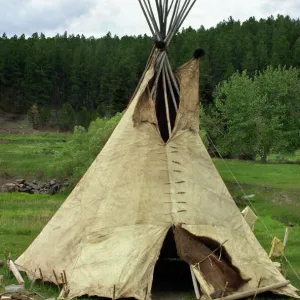 Sioux tepee of buffalo-hide