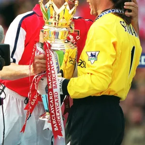 Arsenal captain Tony Adams and goalkeeper David Seaman with the F. A