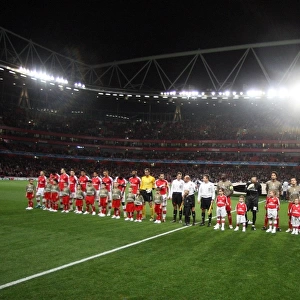 Matches 2009-10 Premium Framed Print Collection: Arsenal v Standard Liege 2009-10