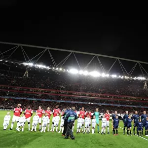 Arsenal and Shakhtar line up before the match. Arsenal 5: 1 Shakhtar Donetsk