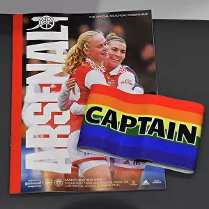 Arsenal Women Premium Framed Print Collection: Arsenal Women v Manchester City Women - Conti Cup 2022-23