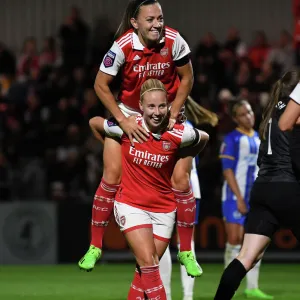 Arsenal WFC v Brighton & Hove Albion WFC - Barclays Womens Super League Arsenal WFC v Brighton & Hove Albion WFC - Barclays Womens Super League