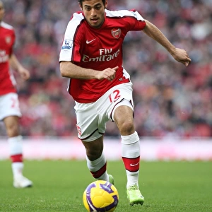 Carlos Vela: Arsenal's Silent Striker at Emirates Stadium in 0:0 Draw Against Sunderland, 2009