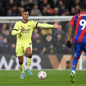Gabriel Magalhães in Action: Crystal Palace vs. Arsenal, Premier League 2021-22