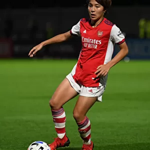 Mana Iwabuchi in Action: Arsenal Women Take on Slavia Prague in UEFA Champions League