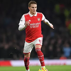 Martin Odegaard vs Manchester City: Arsenal's Midfield Maestro Takes on Premier League Rivals