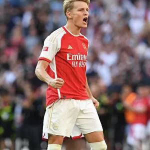 Martin Odegaard's Penalty: Arsenal Clinch FA Community Shield against Manchester City