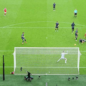 Martin Odegaard's Stunning Fifth Goal: Arsenal Crushes Nottingham Forest 5-0 (Premier League 2022-23)