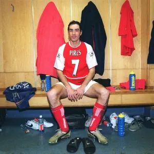 Poster Ancien Arsenal FC - Janvier 2002 - Robert Pirès - Collection Football