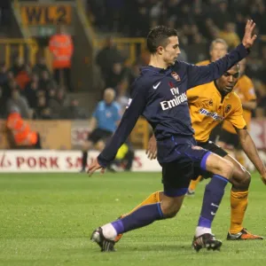 Robin van Persie (Arsenal) Ronald Zubar (Wolves)