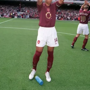 4 480 Thierry Henry Arsenal Stock Photos, High-Res Pictures