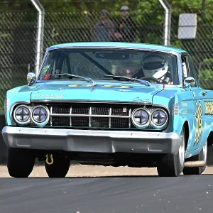 CZ2_8979 Roger Wills, George Wills, Mercury Comet Cyclone.jpg