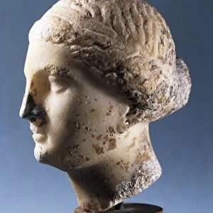 Aphrodite head, Copy after a Greek sculpture, alabaster