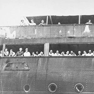 Jewish refugees aboard the SS St Louis attempt to communicate with friends