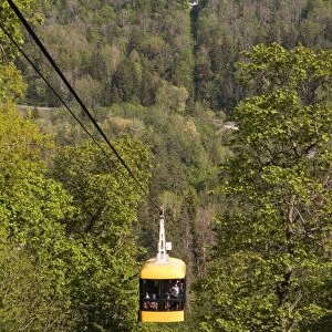 Latvia, Gauja National Park, cable car from Krimulda to Sigulda
