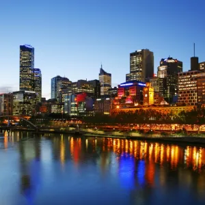 Melbourne Collection: Flinders Street Station