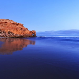 The Needle Eye, Venus Bay Coastal Cliffs, Eyre Peninsula, South Australia